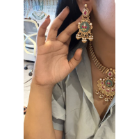 Gold Necklace Set with Earrings | Sone Pe Suhaga